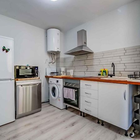 Apartamento Renovado, Tu Escapada De Vacaciones Ideal 푸엔히롤라 외부 사진