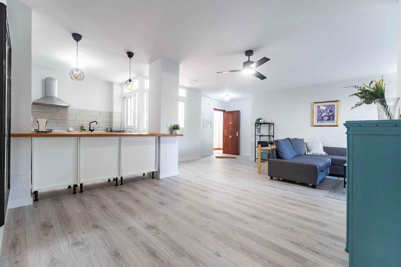 Apartamento Renovado, Tu Escapada De Vacaciones Ideal 푸엔히롤라 외부 사진
