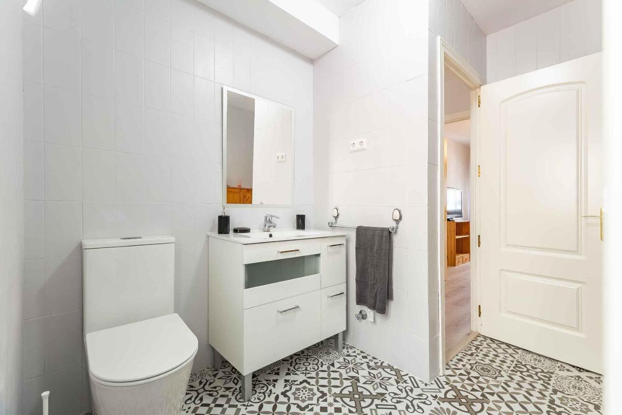 Apartamento Renovado, Tu Escapada De Vacaciones Ideal 푸엔히롤라 외부 사진