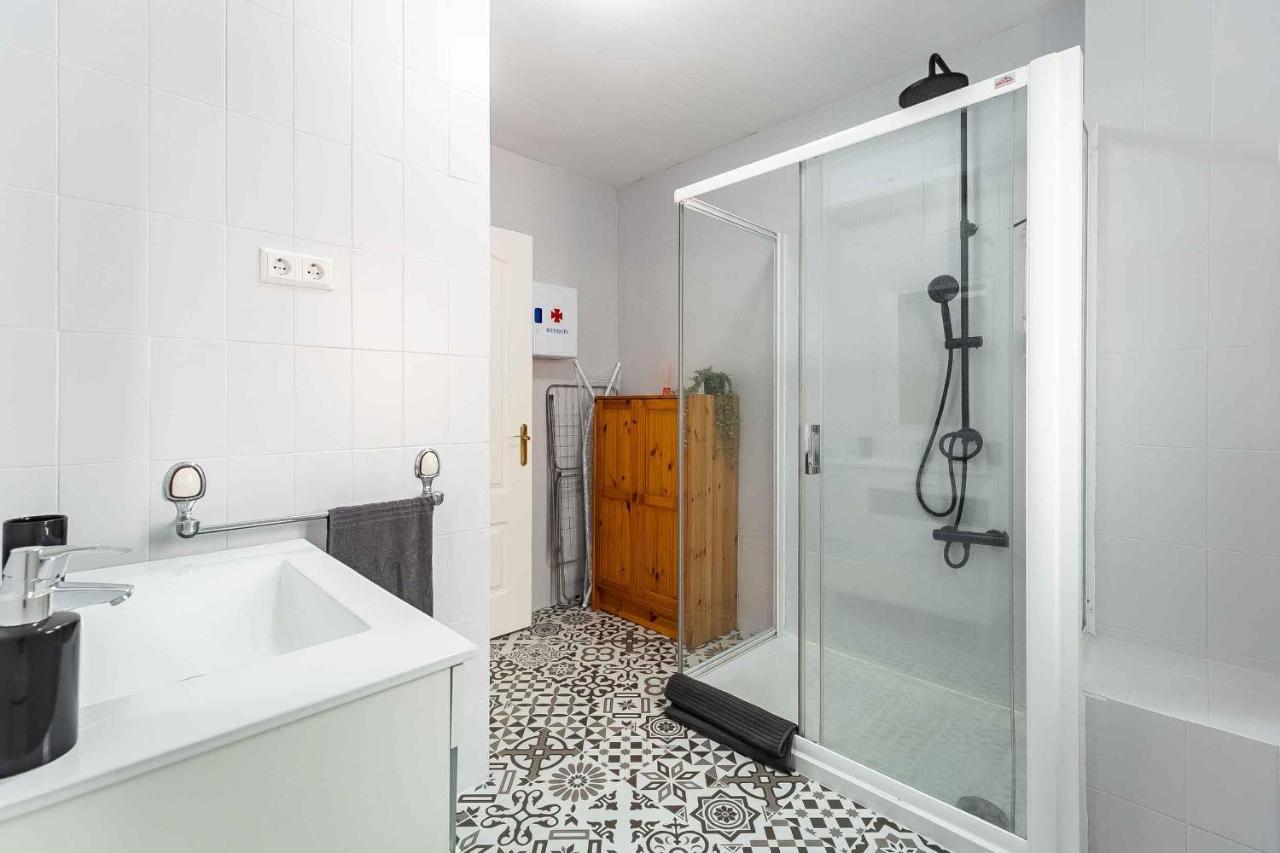 Apartamento Renovado, Tu Escapada De Vacaciones Ideal 푸엔히롤라 외부 사진