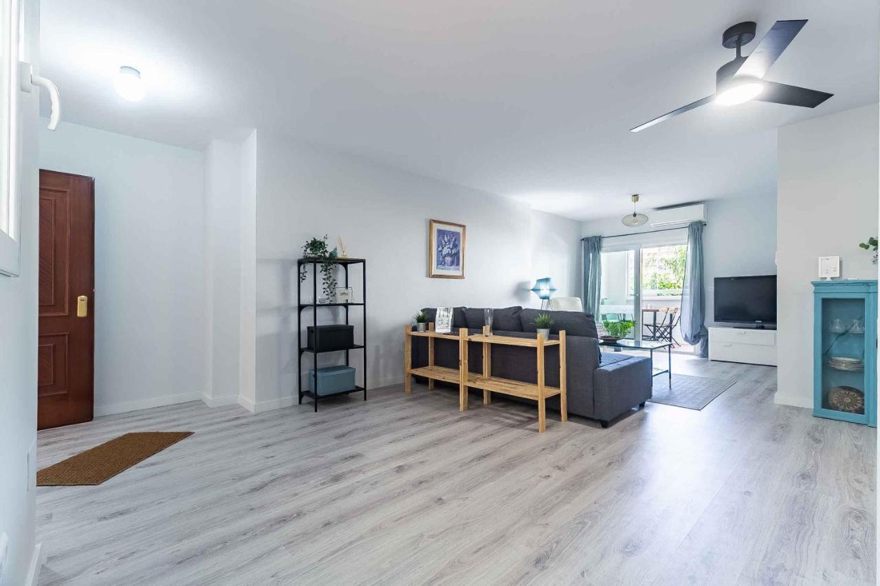Apartamento Renovado, Tu Escapada De Vacaciones Ideal 푸엔히롤라 외부 사진