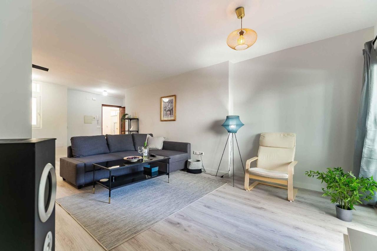 Apartamento Renovado, Tu Escapada De Vacaciones Ideal 푸엔히롤라 외부 사진