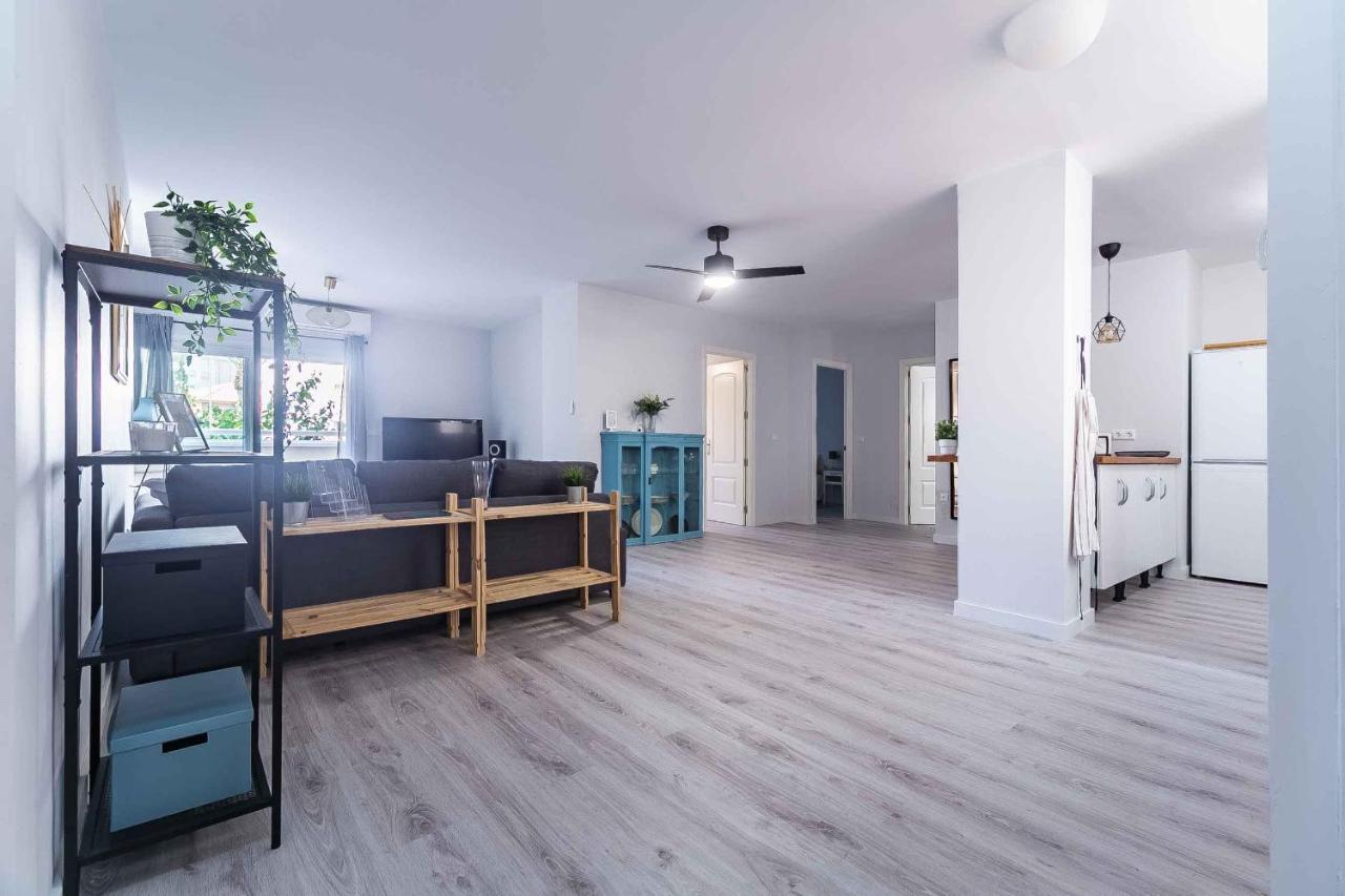 Apartamento Renovado, Tu Escapada De Vacaciones Ideal 푸엔히롤라 외부 사진